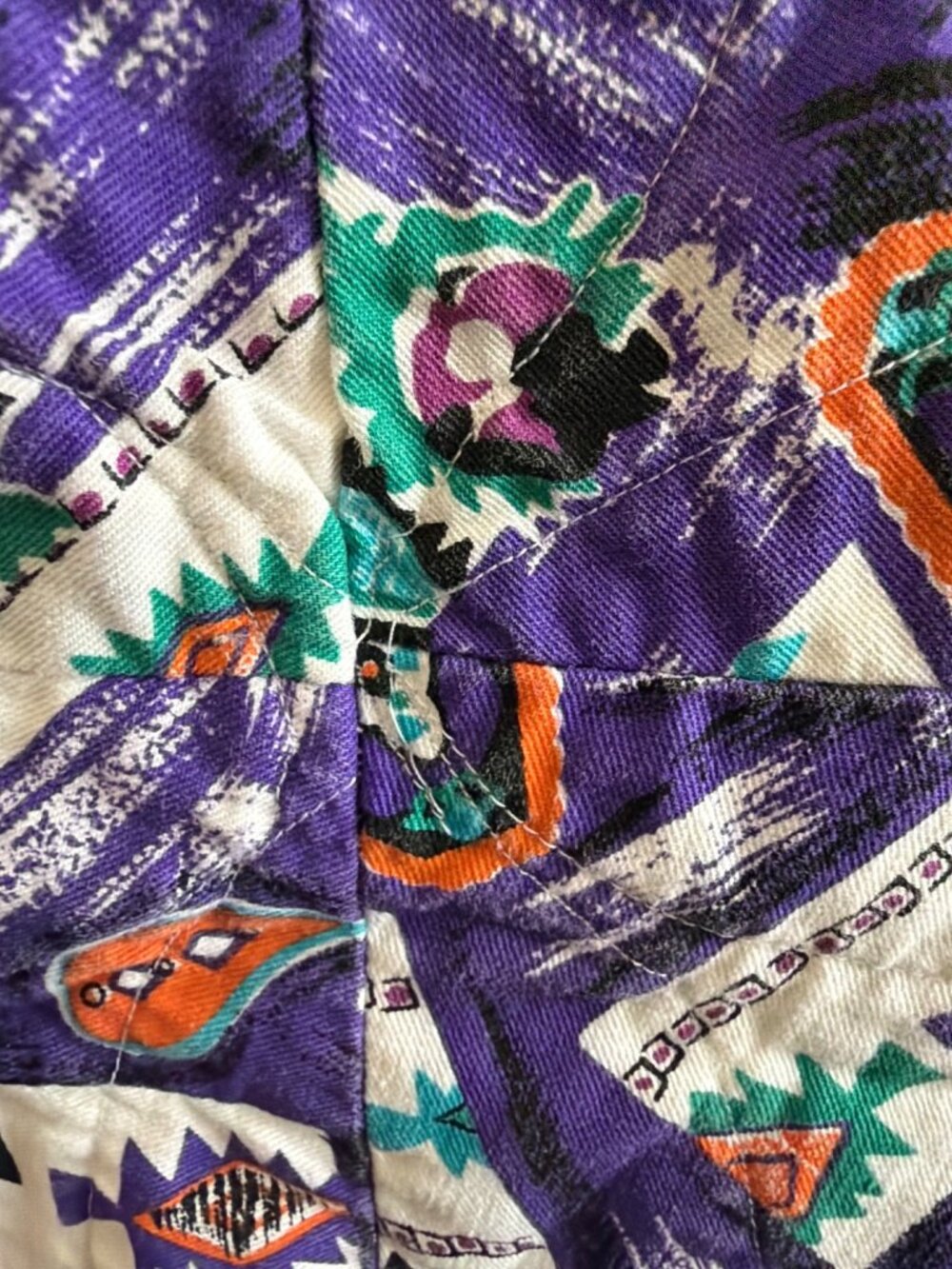 Vintage Handmade Reversible Lap Quilt Southwestern Puff Purple Biscuit 35 x 51 - Picture 8 of 12
